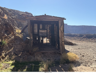 204 a2q. Utah -  Mineral Canyon hike - buildings