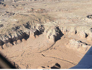 274 a2q. aerial - Utah - canyonlands