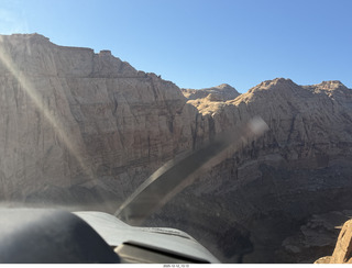 284 a2q. aerial - Utah - canyonlands - Hidden Splendor approach