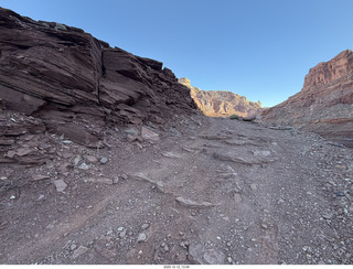 379 a2q. Utah - Hidden Splendor hike