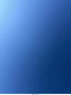 391 a2q. Utah - Hidden Splendor hike - yellow Husky NII8WY