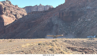 484 a2q. aerial - Utah - canyonlands