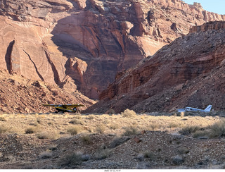 512 a2q. aerial - Utah - canyonlands