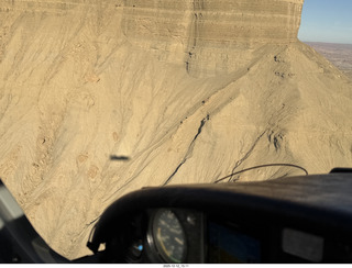 523 a2q. aerial - Utah - canyonlands