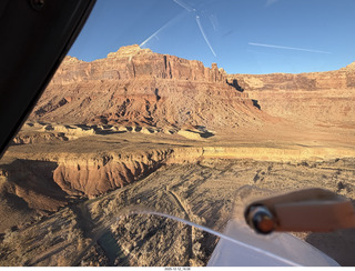 595 a2q. aerial - Utah - canyonlands