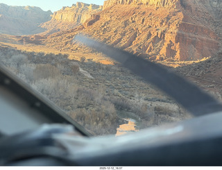 600 a2q. aerial - Utah - canyonlands