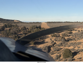 653 a2q. aerial - Utah - canyonlands