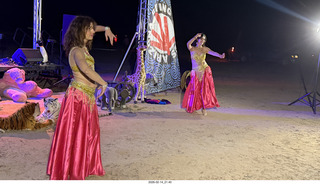 Arizona Flying Circus - night - Traveler band