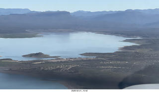 aerial - Roosevelt Lake to grapevine