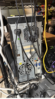 computer Navion back - video connectors