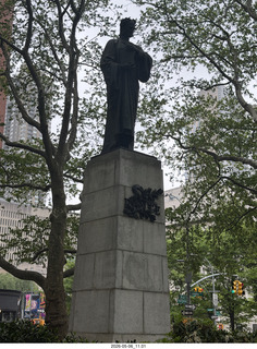 New York City - Dante Park