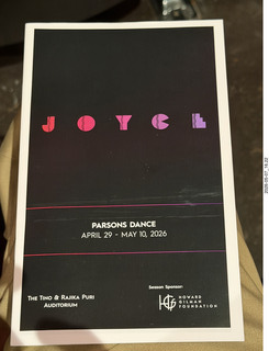 New York Cithy - Joyce Theater - Dave Parsons dance program