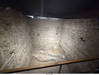179 a2y. Spain - Barcelona - old Roman-Empire underground ruins