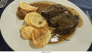 117 a2y. Spain - Puerta de Vega - marina - restaurant for lunch - main meat meal