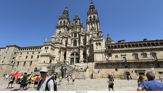 81 a2y. Spain - Santiago de Compostela - walking tour